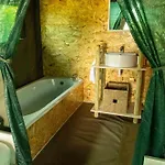 Safari Glamping Portugal Lion * Ventosa (Braga)