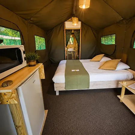 Safari Glamping Portugal Lion Οργανωμένο κάμπινγκ Ventosa (Braga)