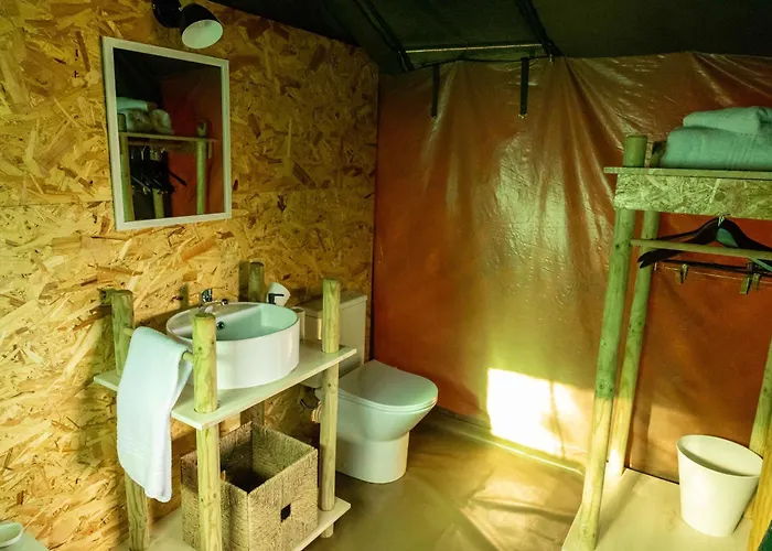 ラグジュアリーテント Safari Glamping Portugal Lion